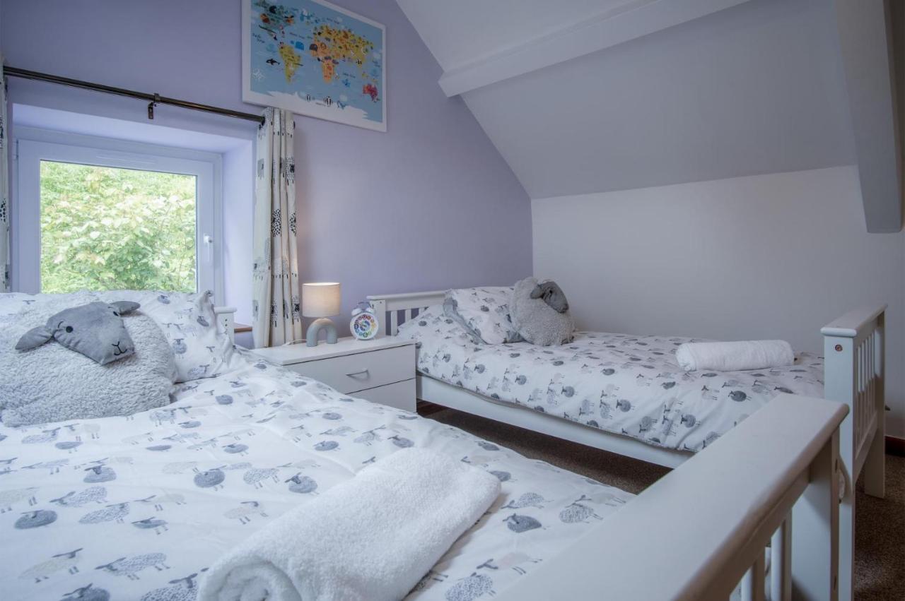 Stepaside  Tucking Mill - 3 Bedroom Holiday Home - Stepaside מראה חיצוני תמונה