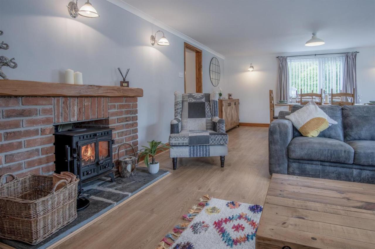 Stepaside  Tucking Mill - 3 Bedroom Holiday Home - Stepaside מראה חיצוני תמונה